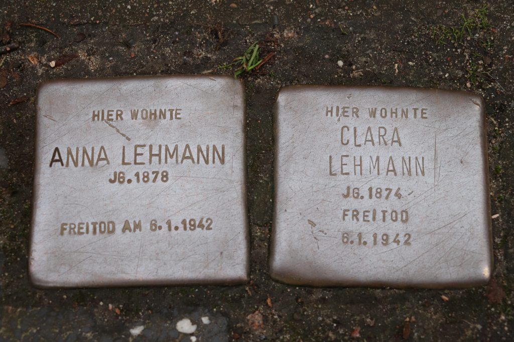 Stolpersteine der Schwestern Anna und Clara Lehmann Heilwigstraße 46 in Hamburg/ Foto: Corinna Below